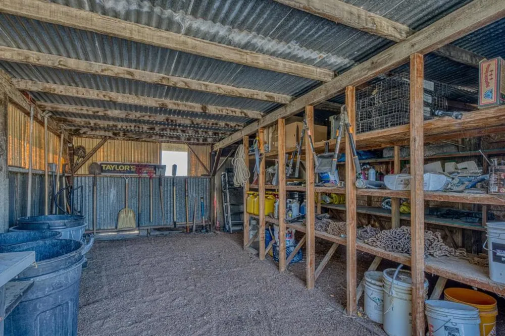 991 Riverside Road Hollister, CA 95023