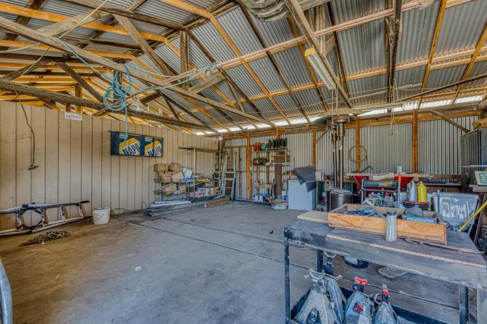 991 Riverside Road Hollister, CA 95023