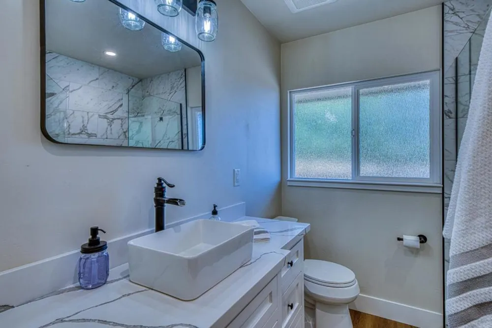 991 Riverside Road Hollister, CA 95023