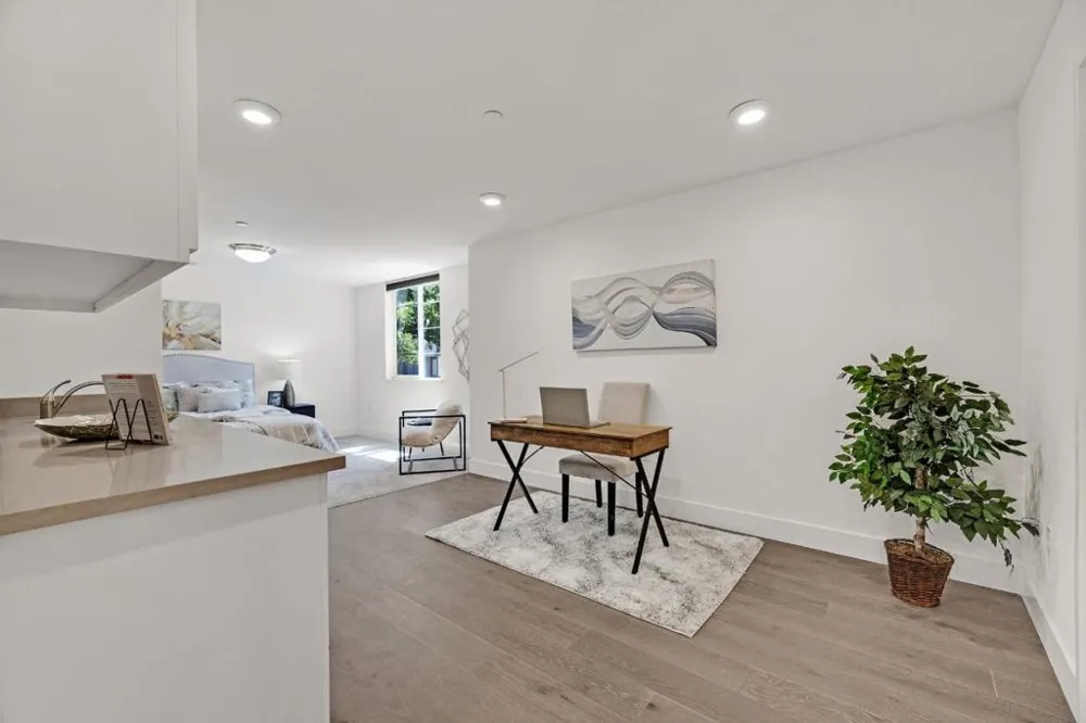 29272 Hub Lane Hayward, CA 94544