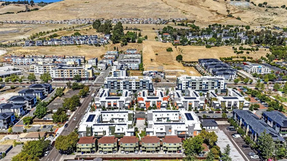 29272 Hub Lane Hayward, CA 94544