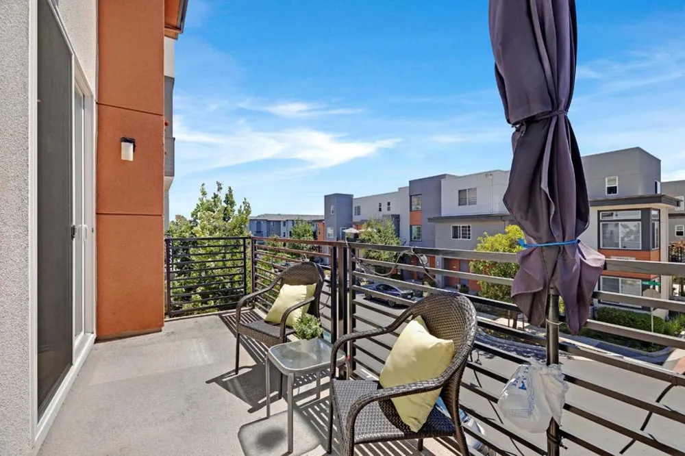 29272 Hub Lane Hayward, CA 94544