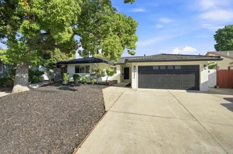 3226 Pentland Court