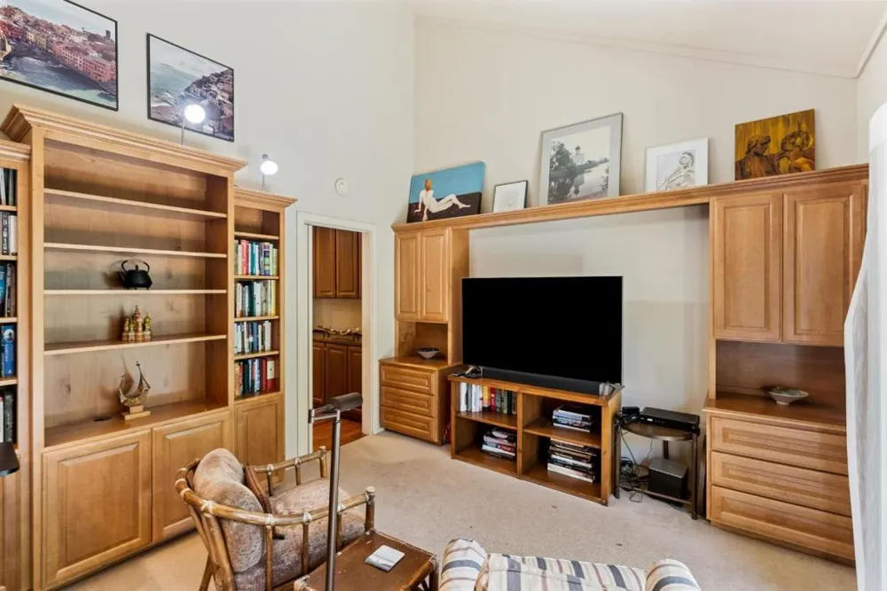 28094 Barn Way Carmel, CA 93923