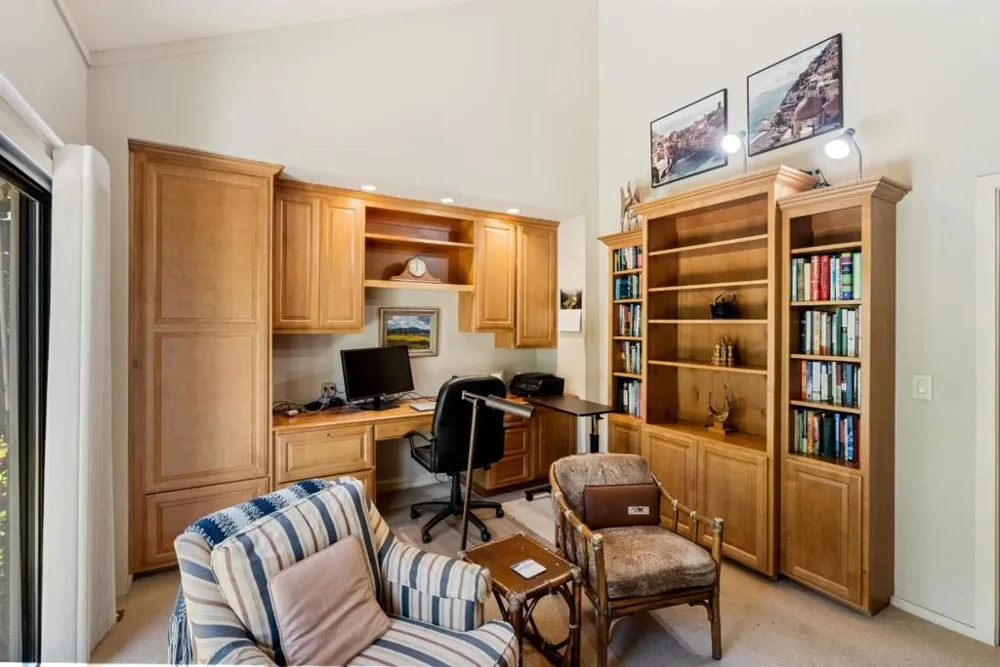 28094 Barn Way Carmel, CA 93923