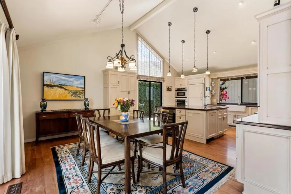 28094 Barn Way Carmel, CA 93923