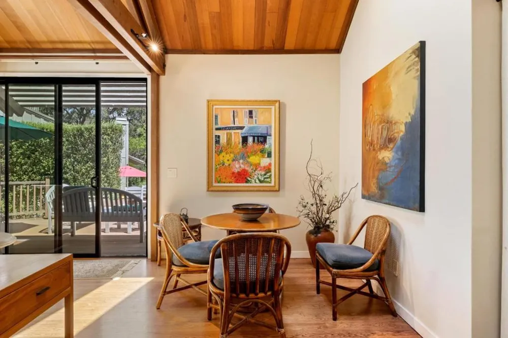 28094 Barn Way Carmel, CA 93923