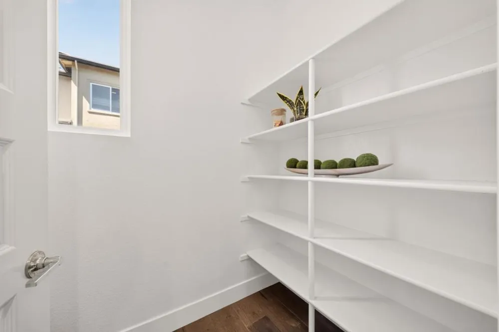 258 Odyssey Lane #24 Milpitas, CA 95035