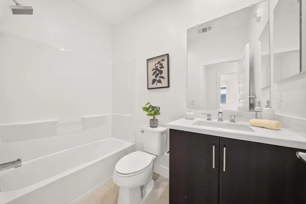 258 Odyssey Lane #24 Milpitas, CA 95035