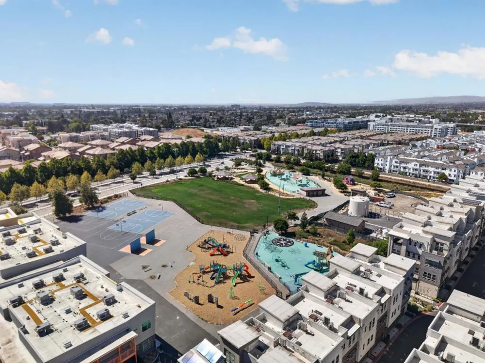 258 Odyssey Lane #24 Milpitas, CA 95035