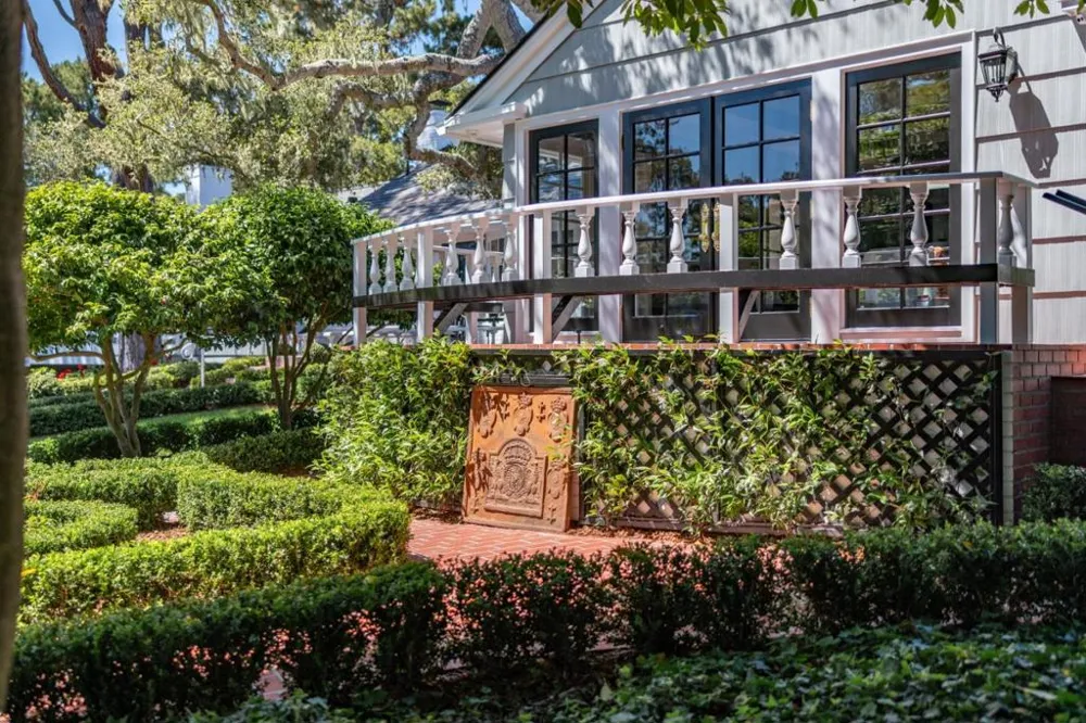 1528 Riata Road Pebble Beach, CA 93953