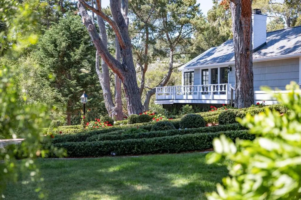 1528 Riata Road Pebble Beach, CA 93953