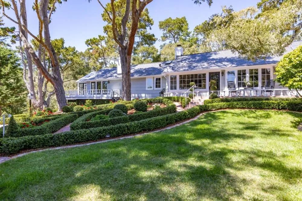 1528 Riata Road Pebble Beach, CA 93953
