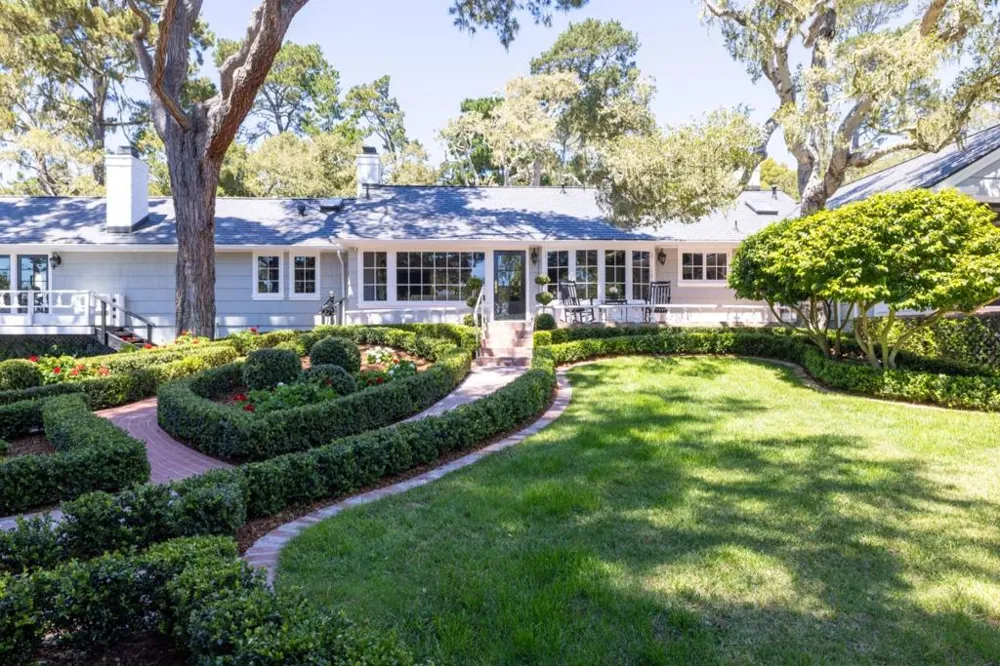 1528 Riata Road Pebble Beach, CA 93953