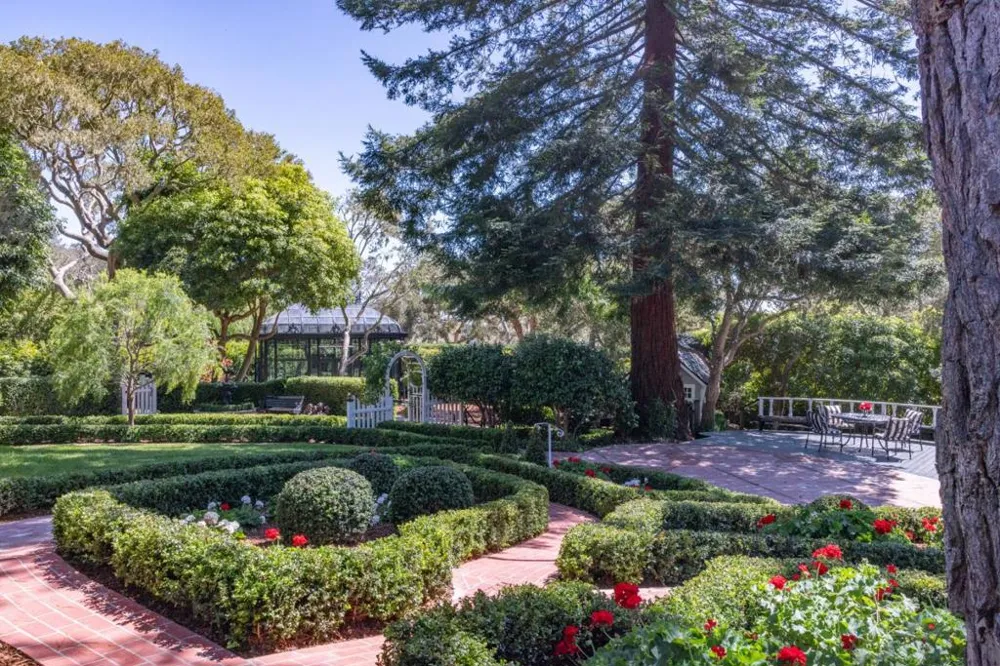 1528 Riata Road Pebble Beach, CA 93953