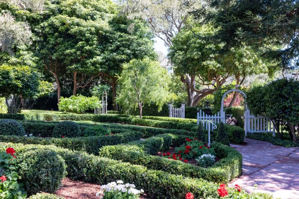 1528 Riata Road Pebble Beach, CA 93953