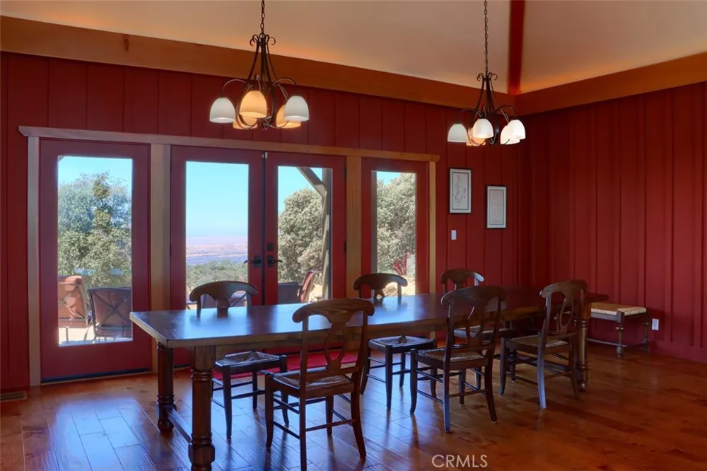 3818 Guadalupe Fire Road Catheys Valley, CA 95306