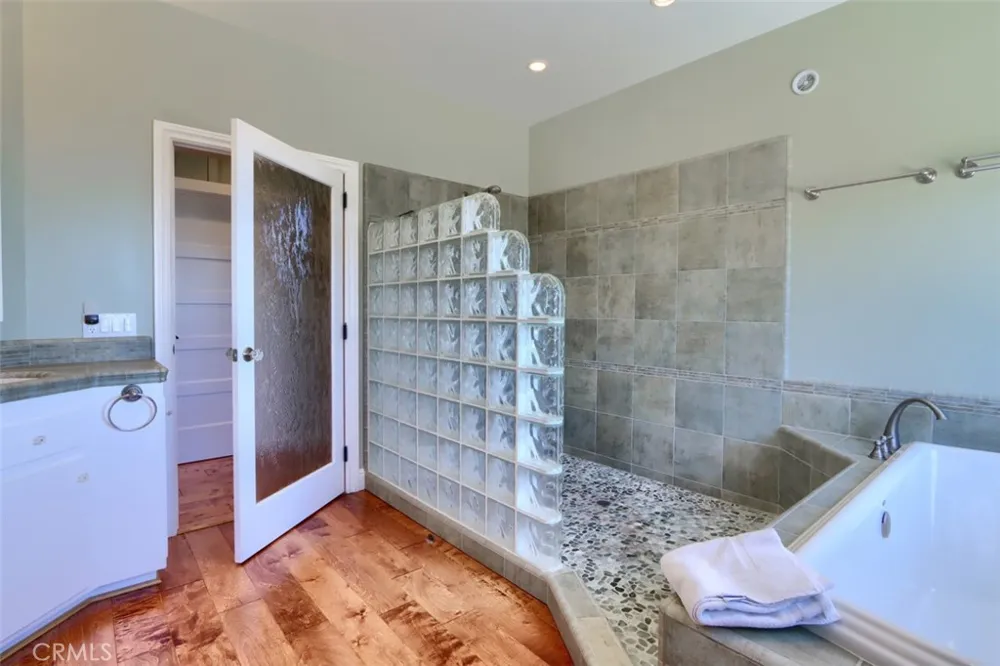 3818 Guadalupe Fire Road Catheys Valley, CA 95306
