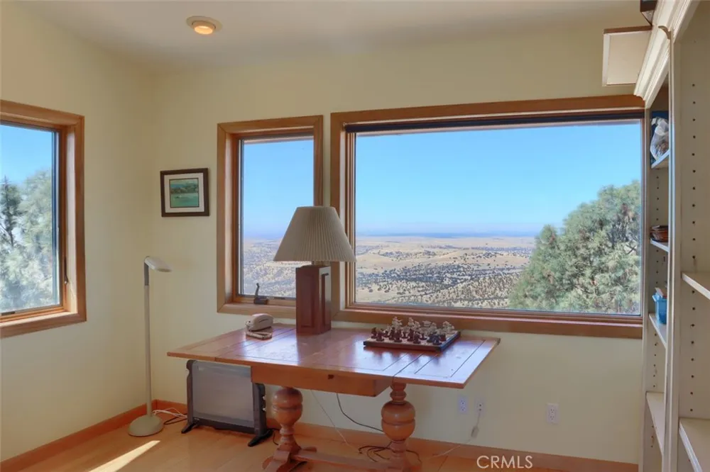 3818 Guadalupe Fire Road Catheys Valley, CA 95306