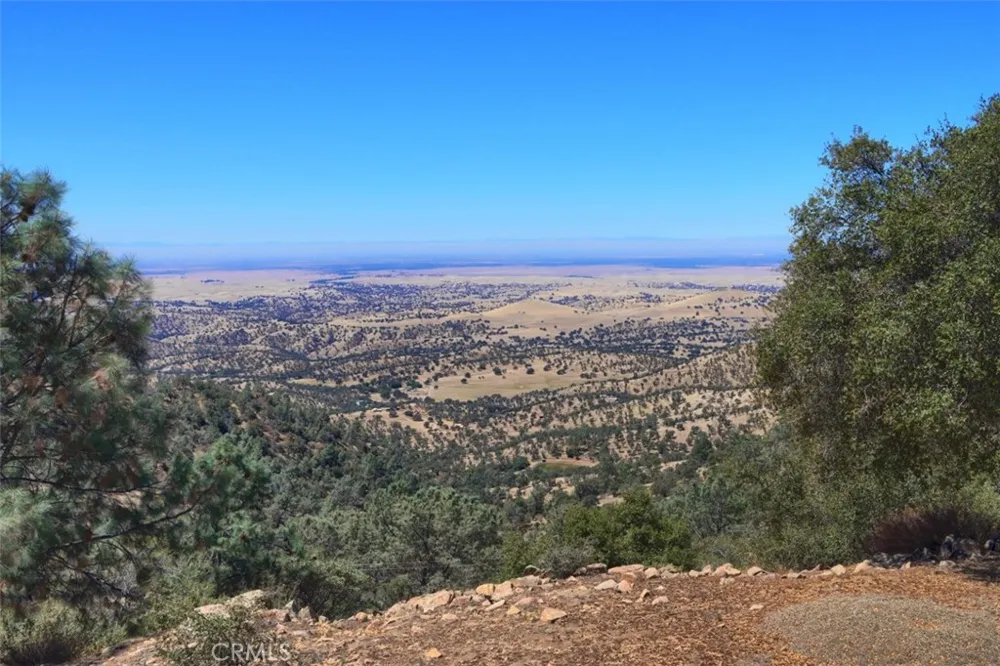 3818 Guadalupe Fire Road Catheys Valley, CA 95306