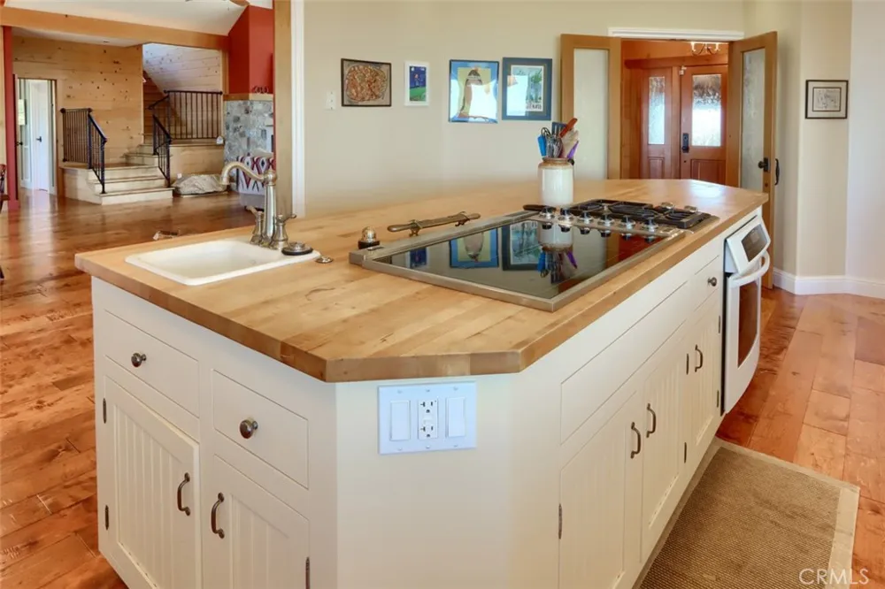 3818 Guadalupe Fire Road Catheys Valley, CA 95306