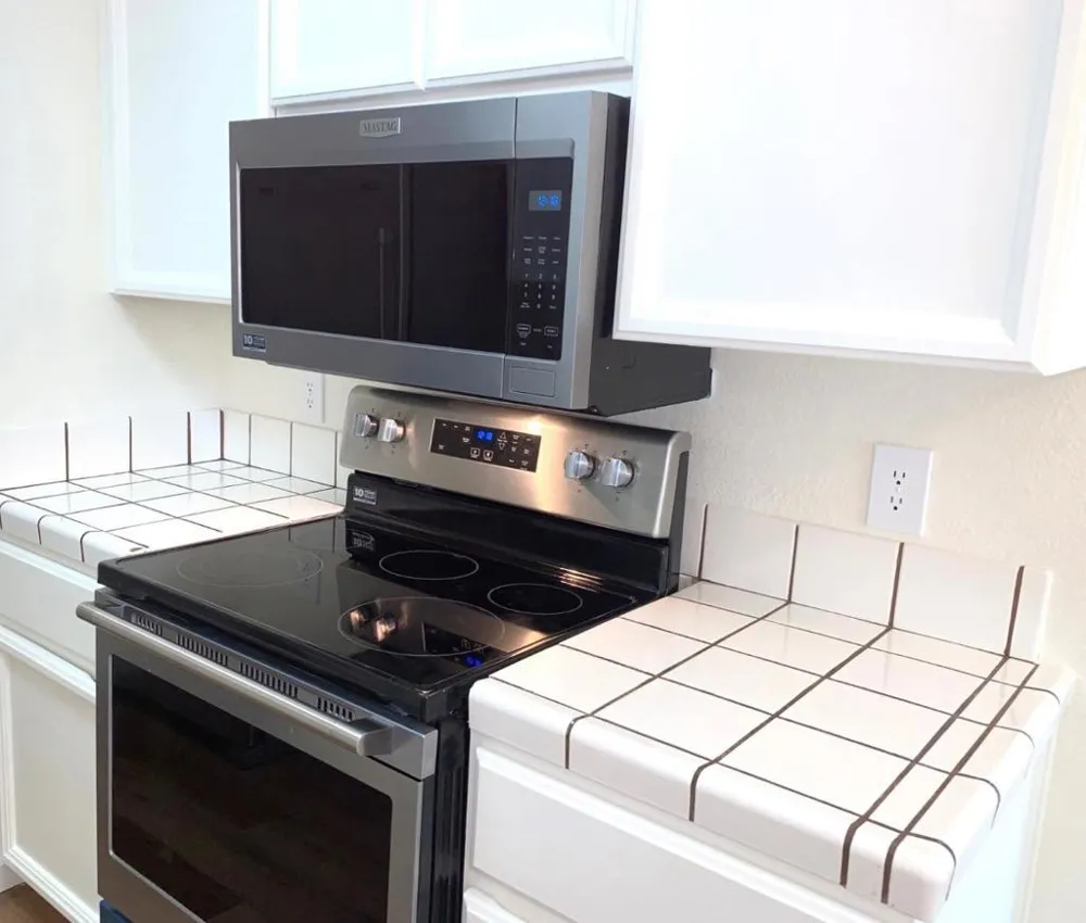1672 Branham Park Place San Jose, CA 95118
