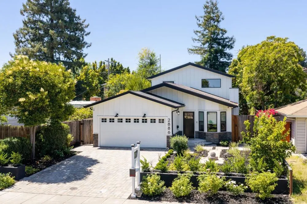 2886 Emerson Street Palo Alto, CA 94306