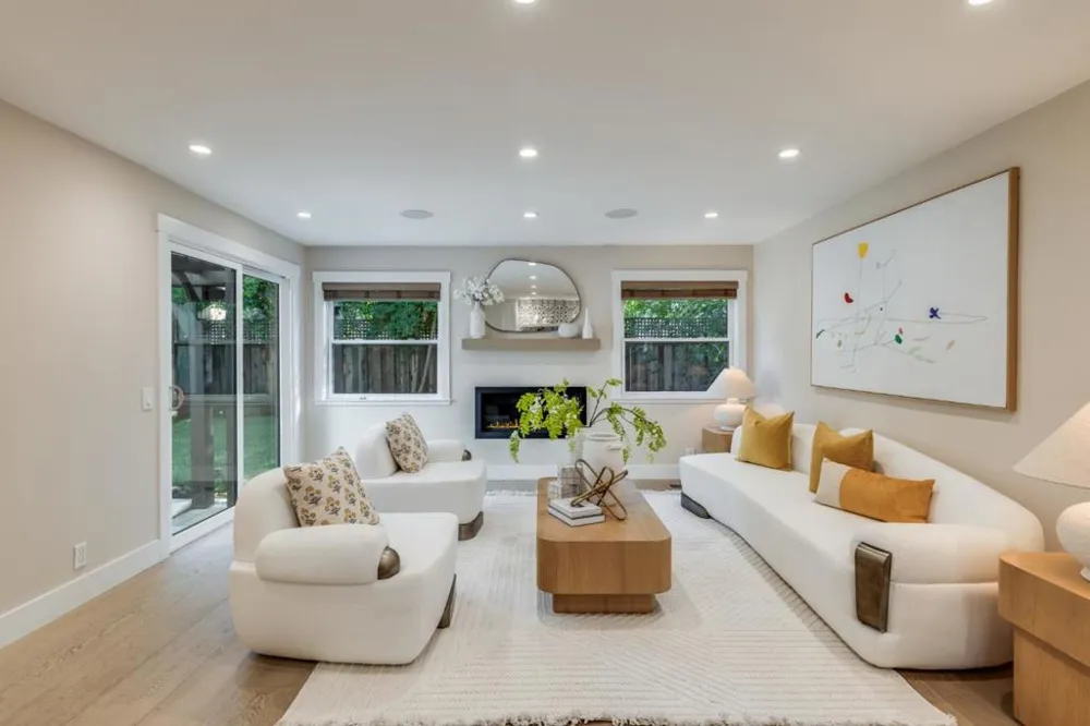 2886 Emerson Street Palo Alto, CA 94306