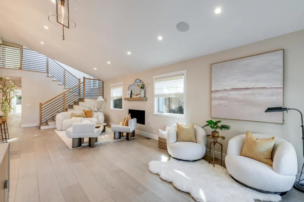2886 Emerson Street Palo Alto, CA 94306