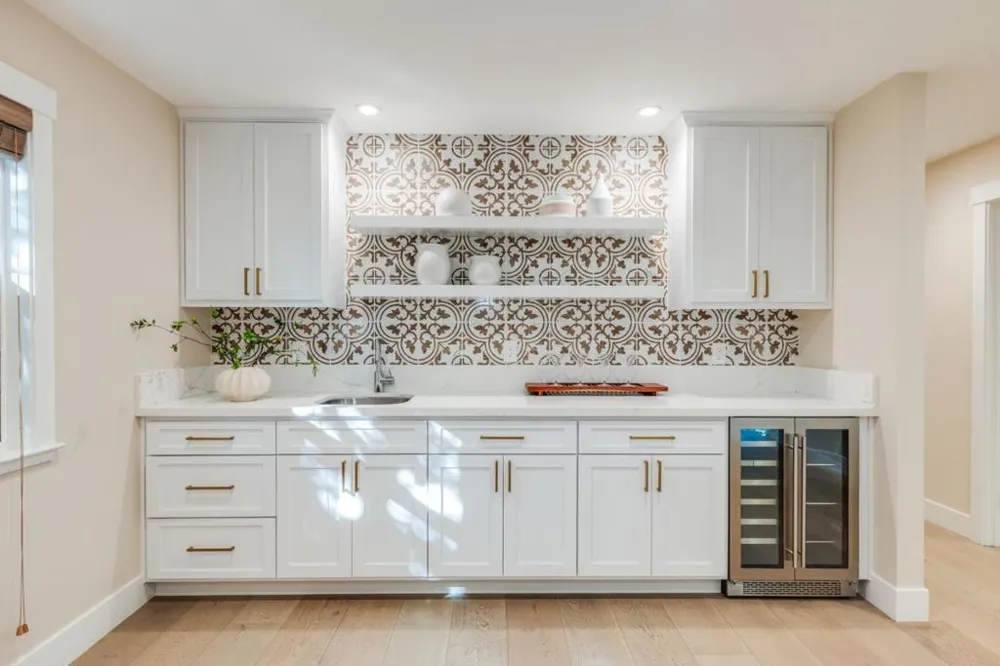 2886 Emerson Street Palo Alto, CA 94306