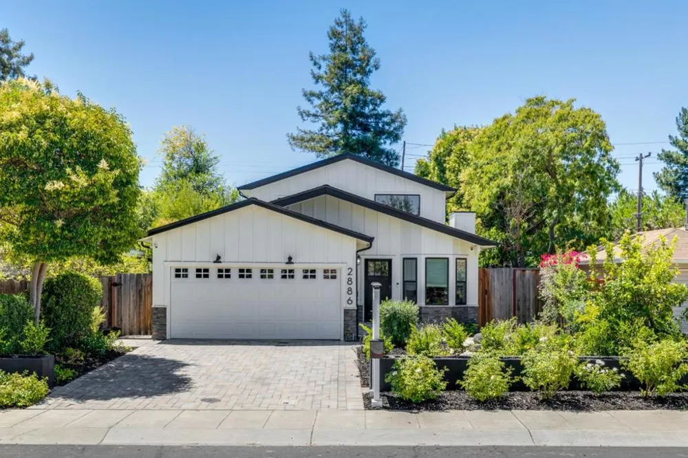 2886 Emerson Street Palo Alto, CA 94306