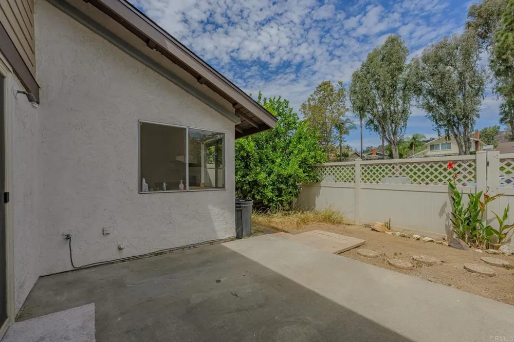 239 Eveningside Escondido, CA 92026