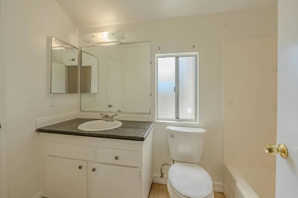 239 Eveningside Escondido, CA 92026