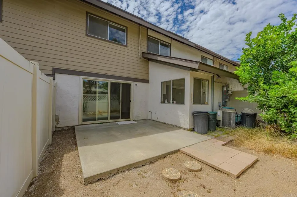 239 Eveningside Escondido, CA 92026