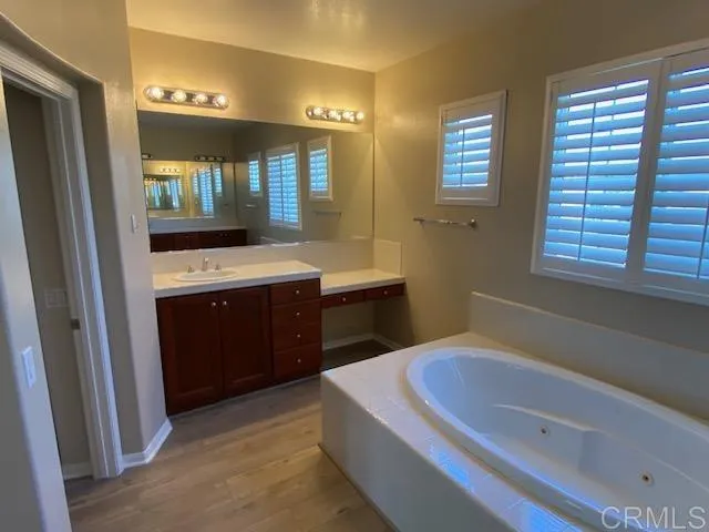 2332 Douglaston Escondido, CA 92026