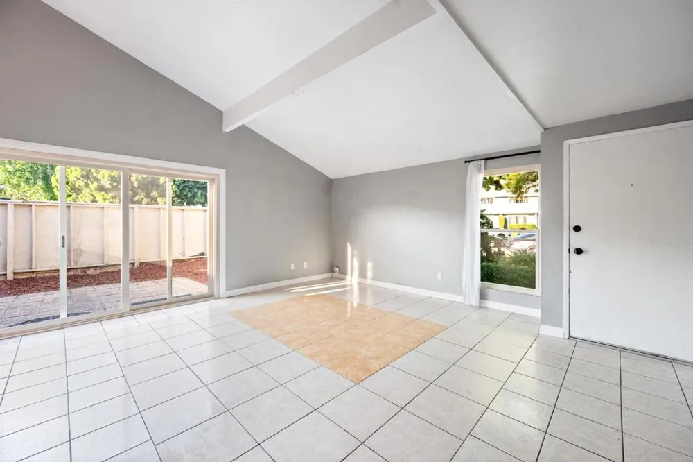 441 Los Arbolitos Oceanside, CA 92058
