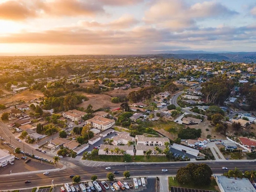 2136 Oceanside Boulevard Oceanside, CA 92054