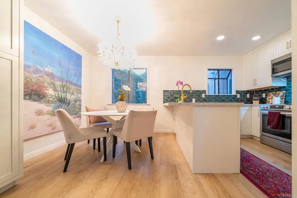 2136 Oceanside Boulevard Oceanside, CA 92054