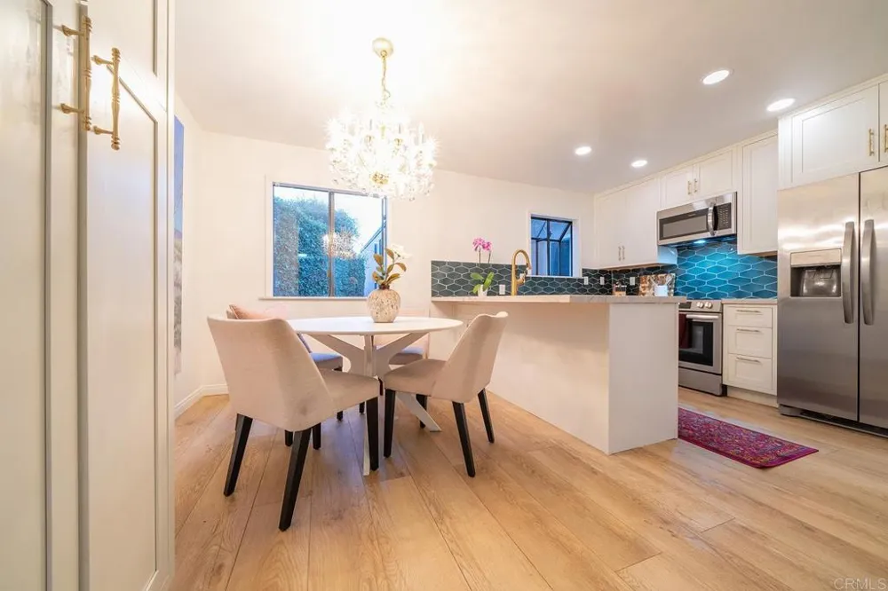 2136 Oceanside Boulevard Oceanside, CA 92054