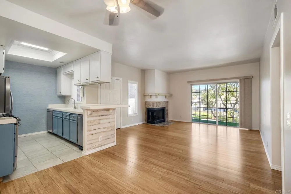 13834 Midland Rd Poway, CA 92064