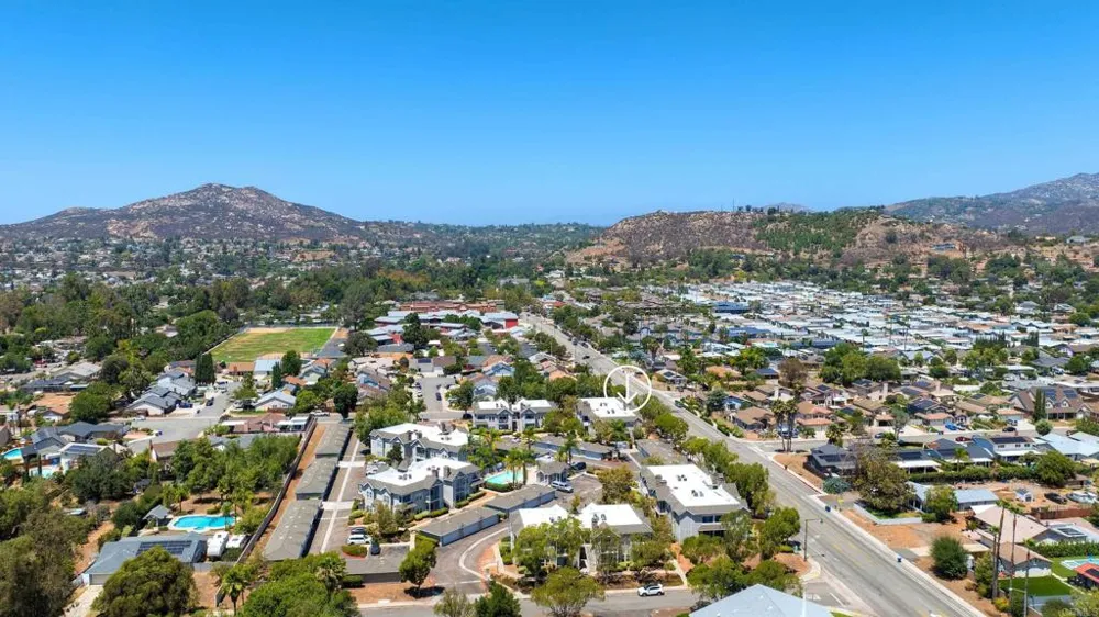 13834 Midland Rd Poway, CA 92064