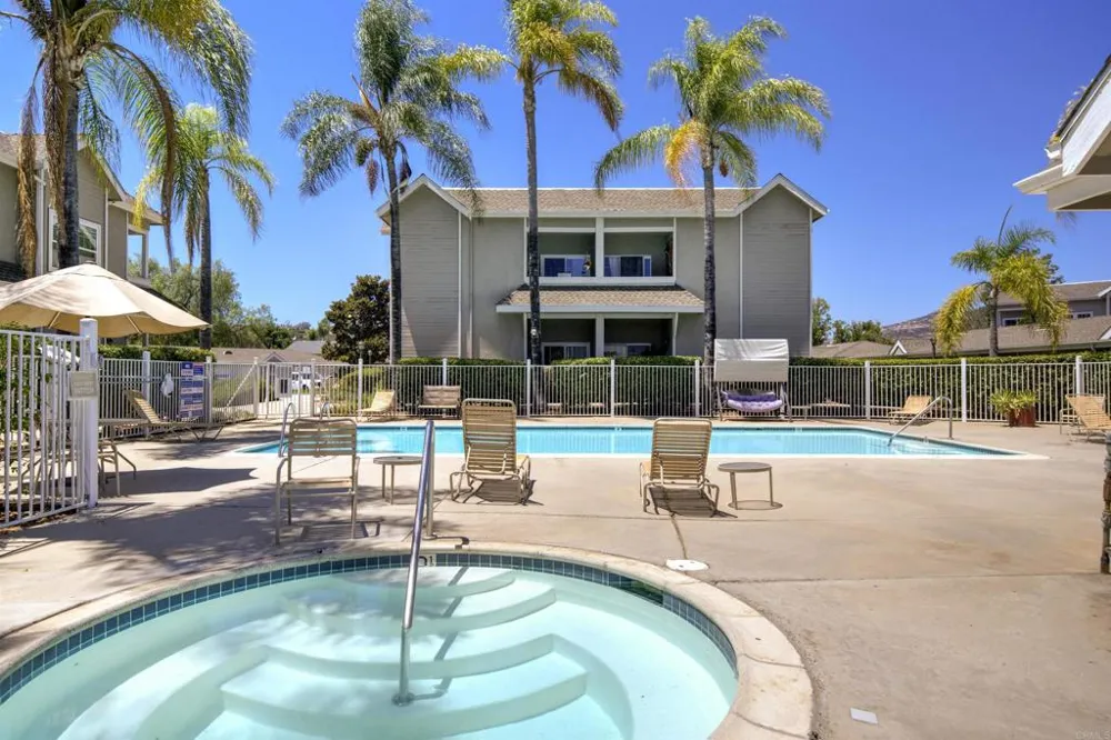 13834 Midland Rd Poway, CA 92064