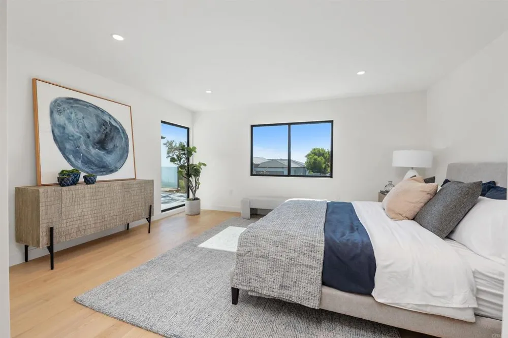 1553 Copa De Oro Drive La Jolla, CA 92037