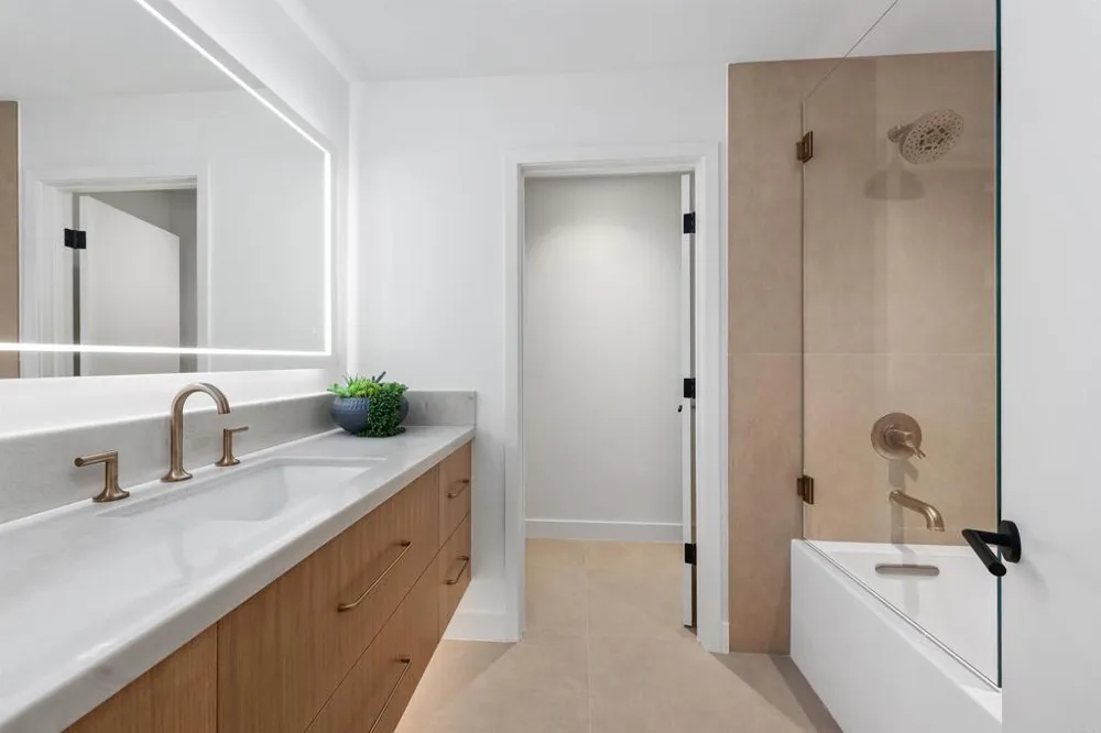 1553 Copa De Oro Drive La Jolla, CA 92037
