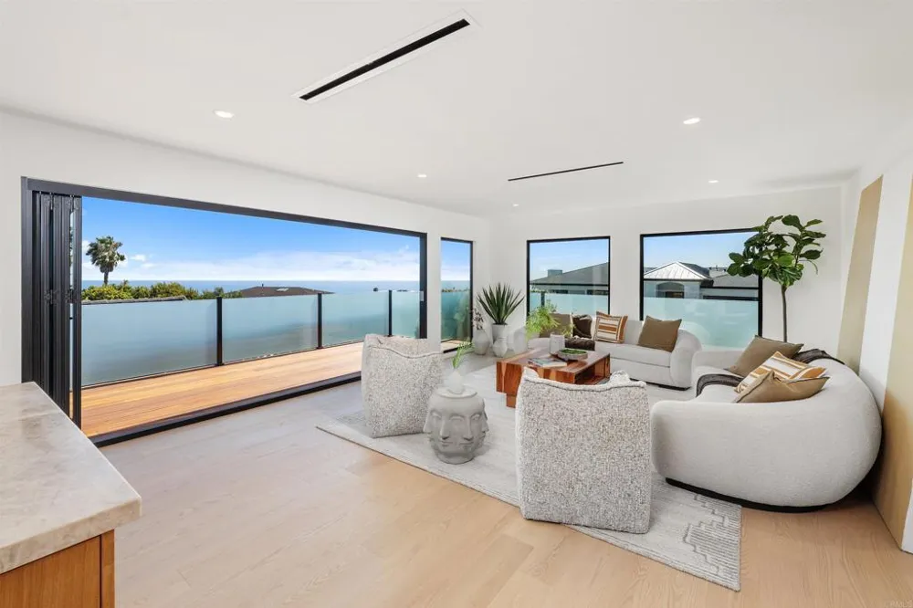 1553 Copa De Oro Drive La Jolla, CA 92037