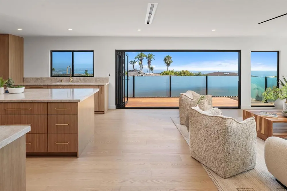 1553 Copa De Oro Drive La Jolla, CA 92037