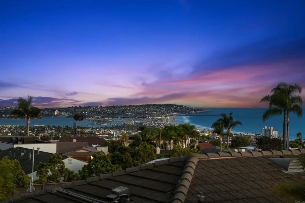 1553 Copa De Oro Drive La Jolla, CA 92037