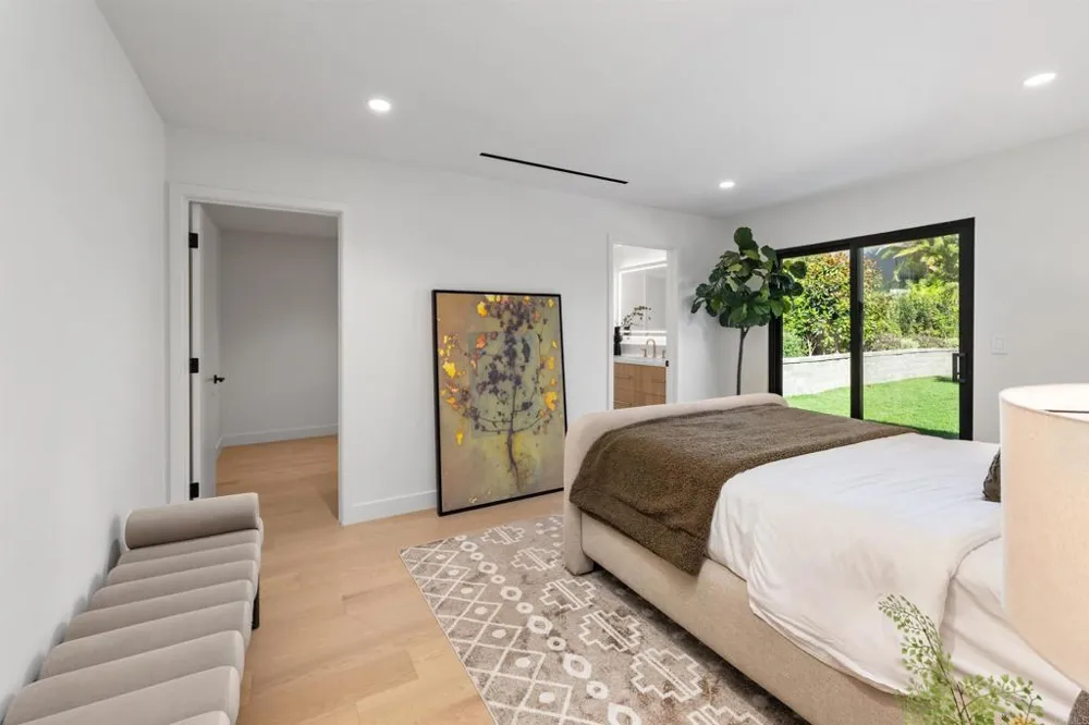 1553 Copa De Oro Drive La Jolla, CA 92037