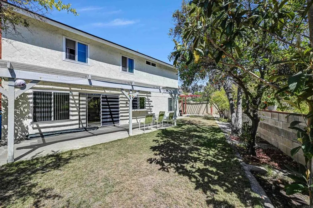 9378 Twin Mountain Circle San Diego, CA 92126