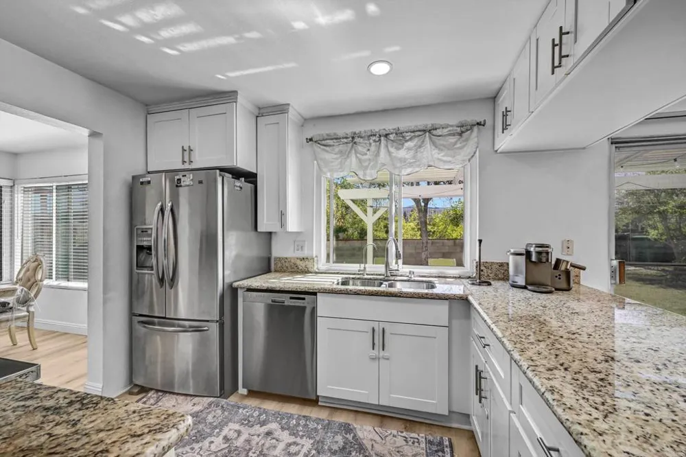 9378 Twin Mountain Circle San Diego, CA 92126